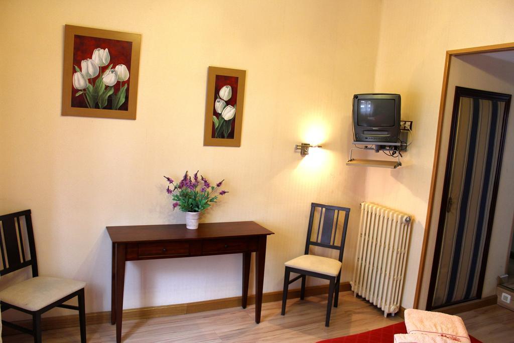 Hostal De La Torre Hostal Economico باياذوليد الغرفة الصورة